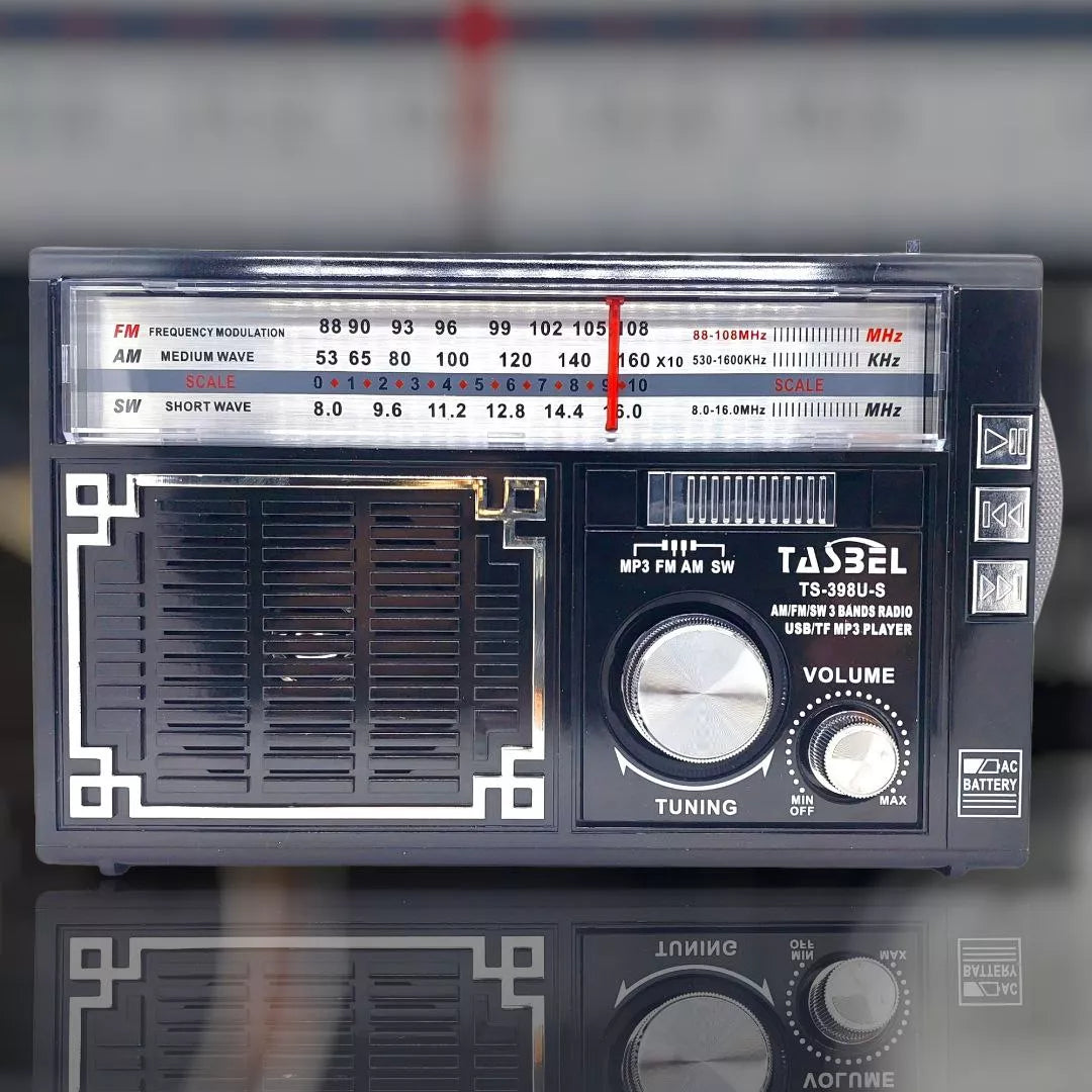 Radio Solar Retro Multifuncional (Linterna + Cargador + Radio AM/FM)